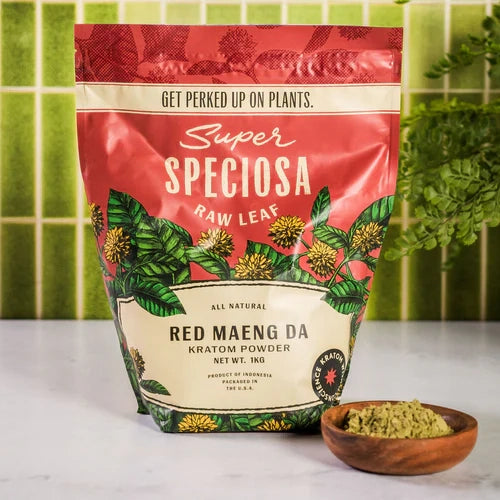 1 kilogram red maeng da powder bag with tile background